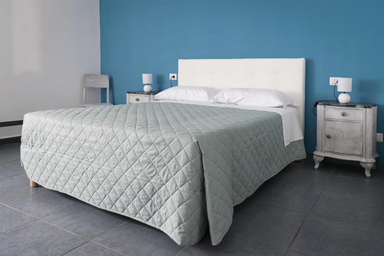 B&B Vicolo Garibaldi Valguarnera Caropepe Exteriör bild